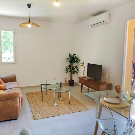 דירות Roussillon en Isere Quietude En Luberon מראה חיצוני תמונה
