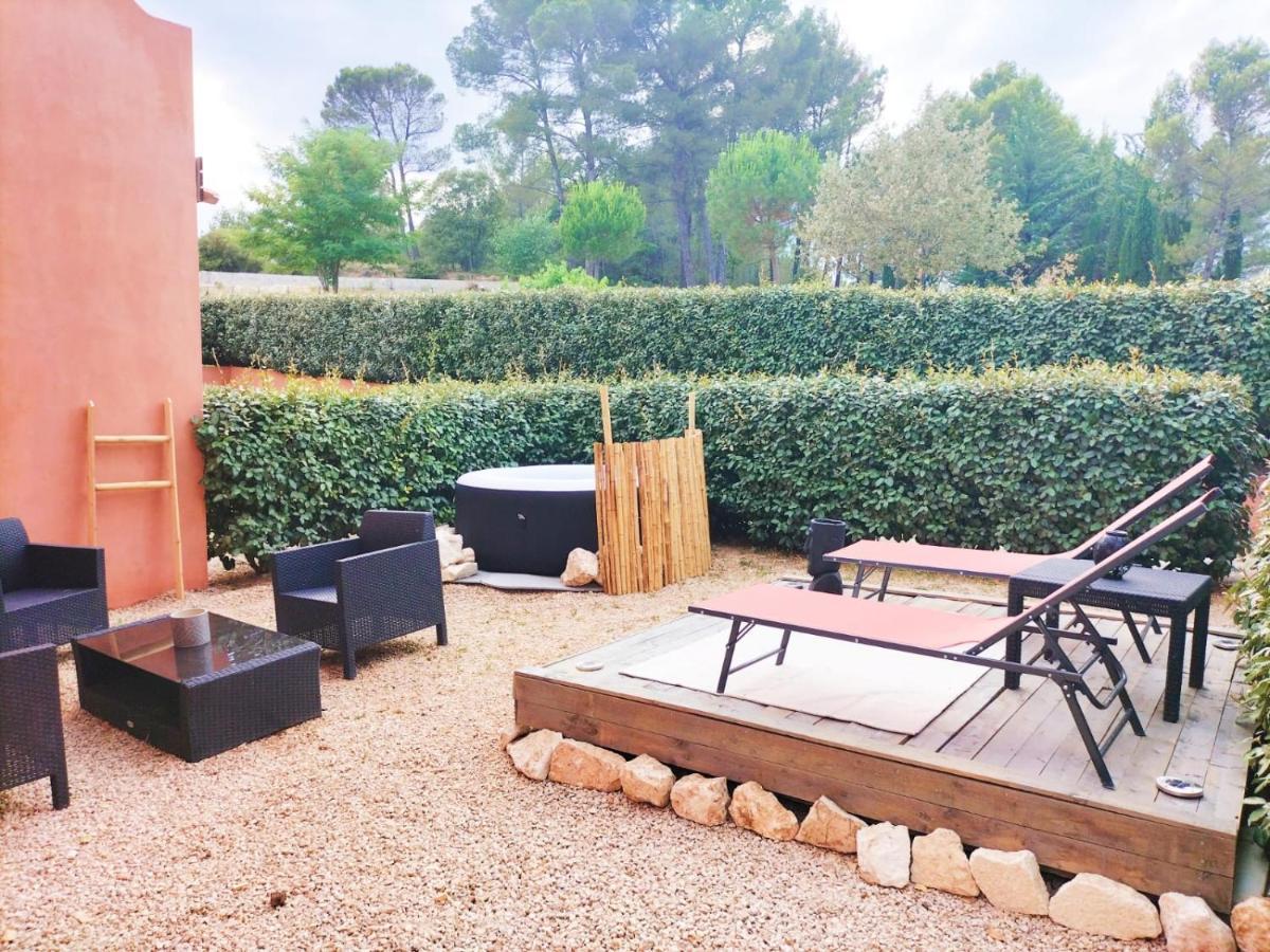 דירות Roussillon en Isere Quietude En Luberon מראה חיצוני תמונה