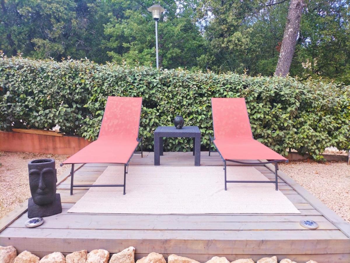 דירות Roussillon en Isere Quietude En Luberon מראה חיצוני תמונה
