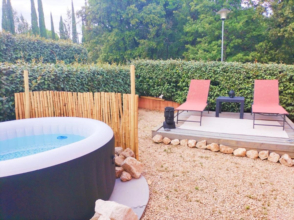 דירות Roussillon en Isere Quietude En Luberon מראה חיצוני תמונה